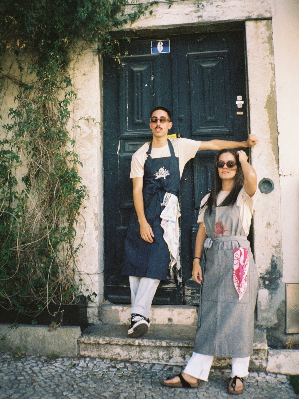 Dark Denim VhaGxPM Apron
